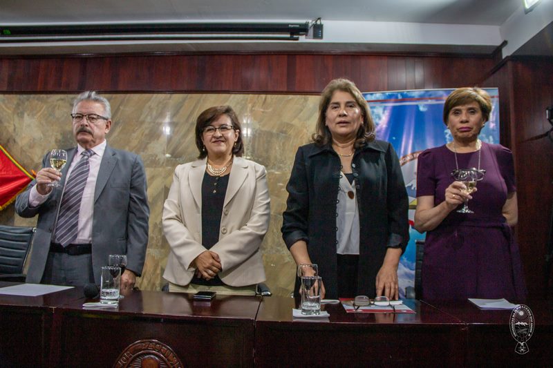 ¡Nuevas autoridades en la Facultad de Ciencias Farmaceúticas y Bioquímicas!