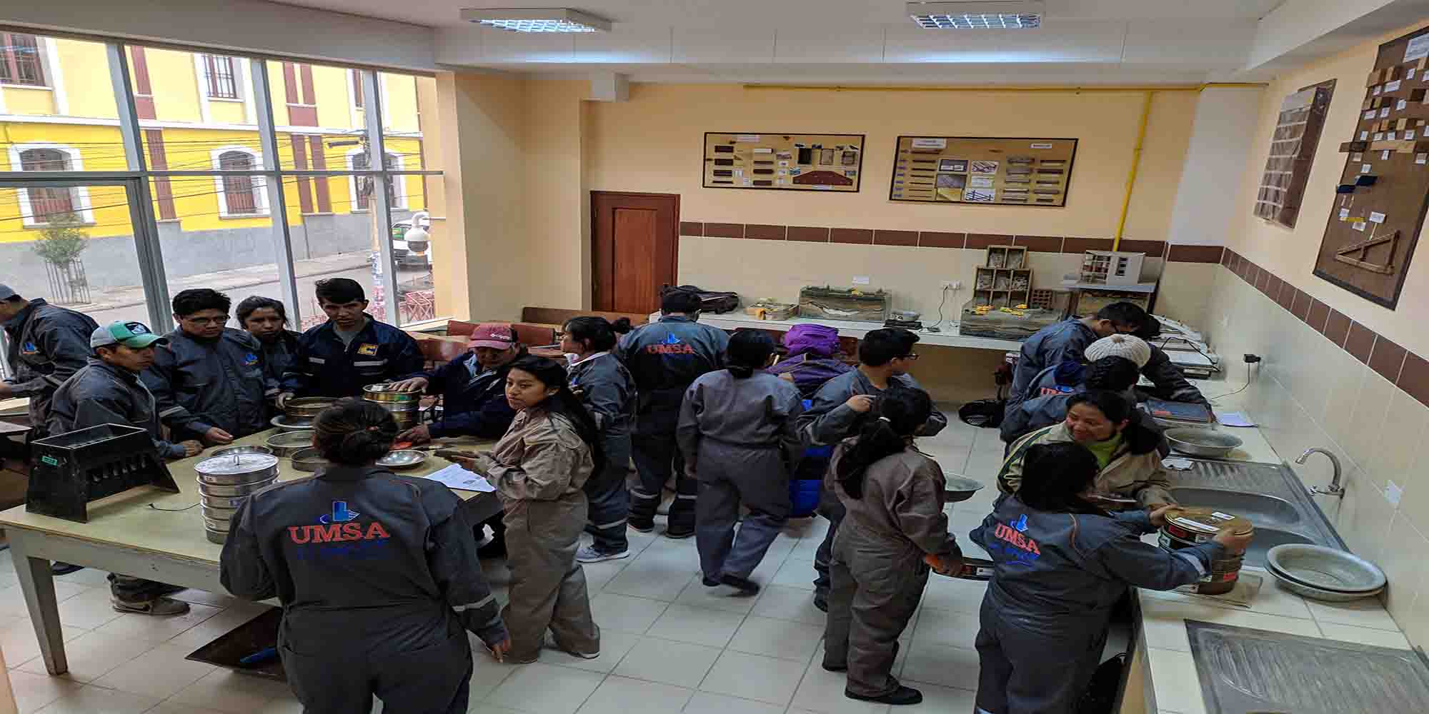 LABORATORIO DE SUELOS